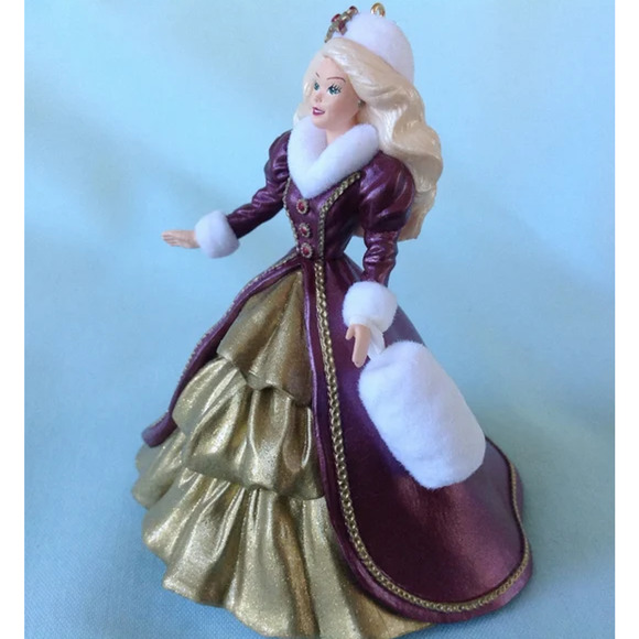 Hallmark Holiday Barbie Christmas Ornament 4th Series 1996 Blonde Gold Box Vtg - Picture 2 of 4